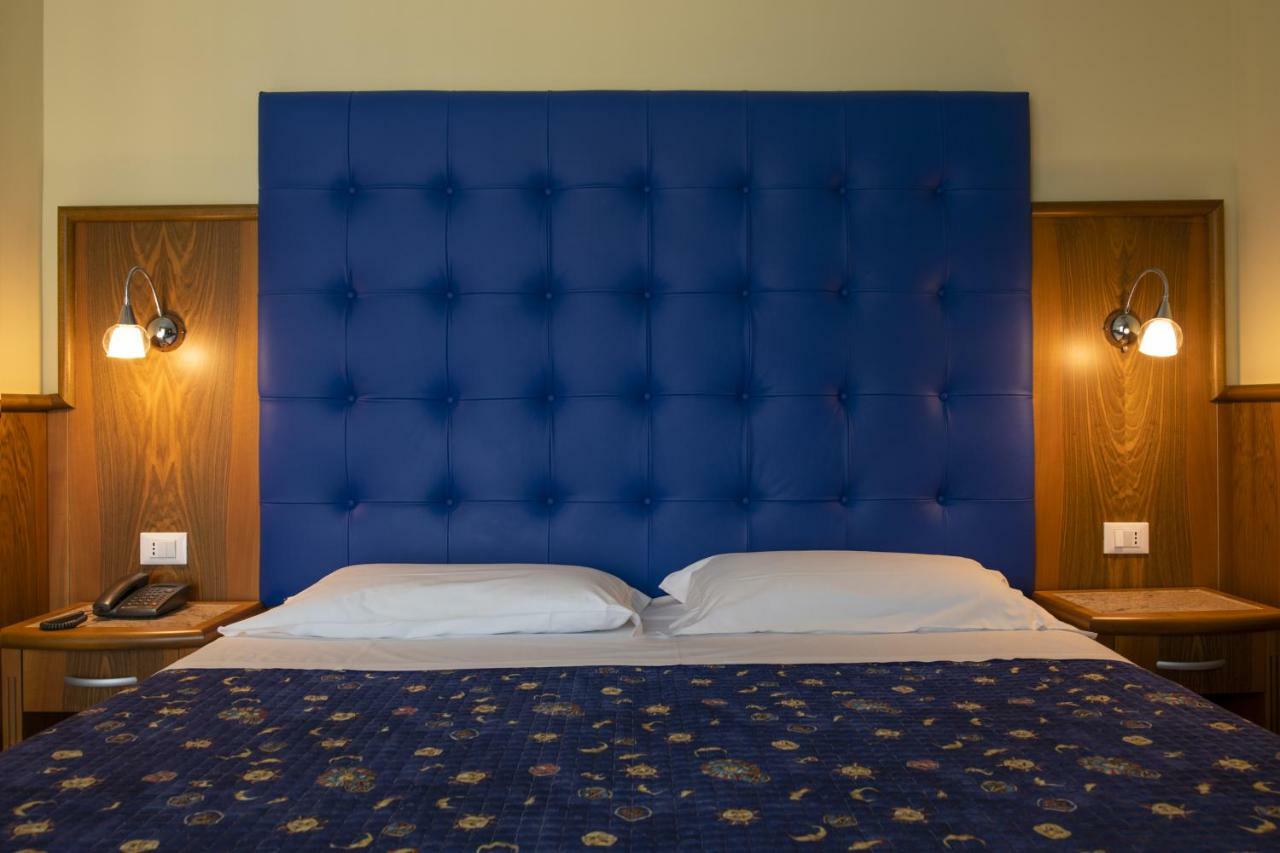 Hotel Panoramic Джардини Наксос Екстериор снимка